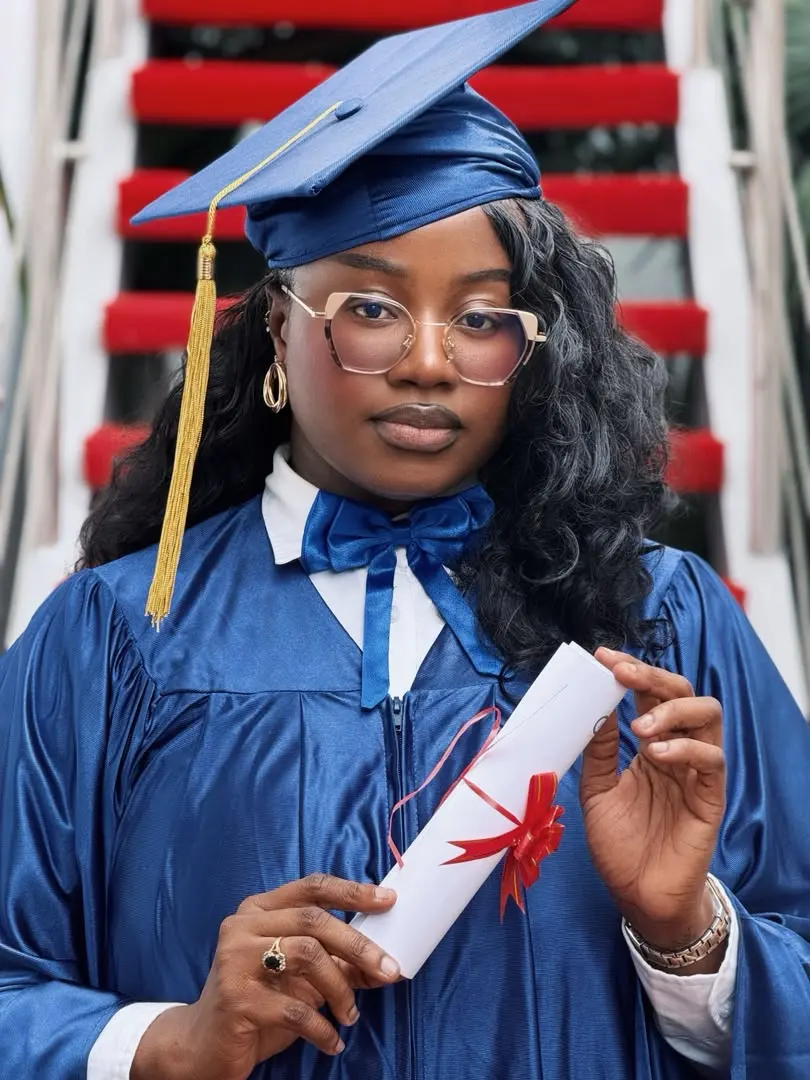 Léna le jour de son diplôme